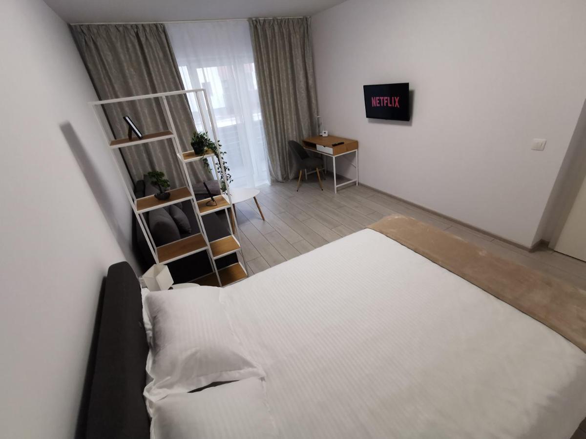 Kronbed Apartments Braşov Buitenkant foto
